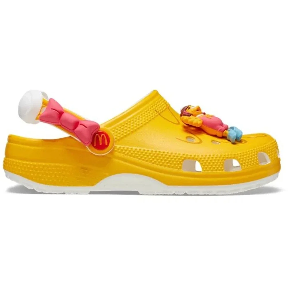 CROCS step into